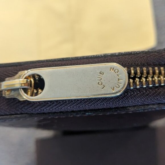 Louis Vuitton Monogram Vernis Zippy Wallet - Picture 10 of 14